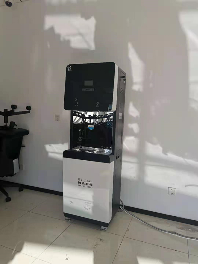 國林小知識：開水器和直飲機(jī)有什么區(qū)別？